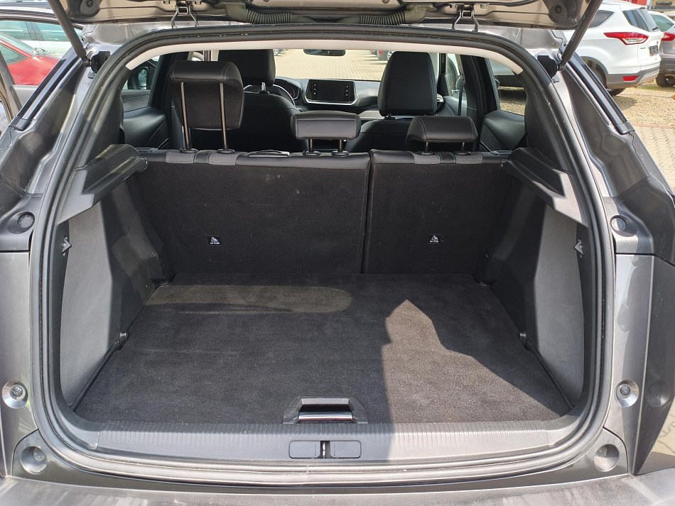 Peugeot 2008 1.2 PT Allure