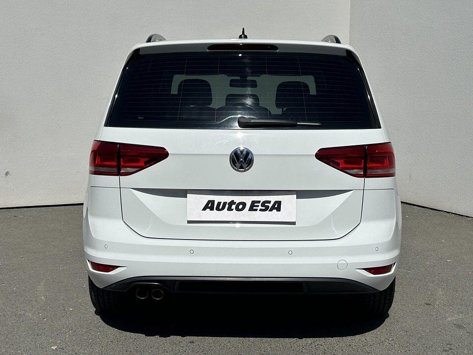 Volkswagen Touran 2.0 TDi 
