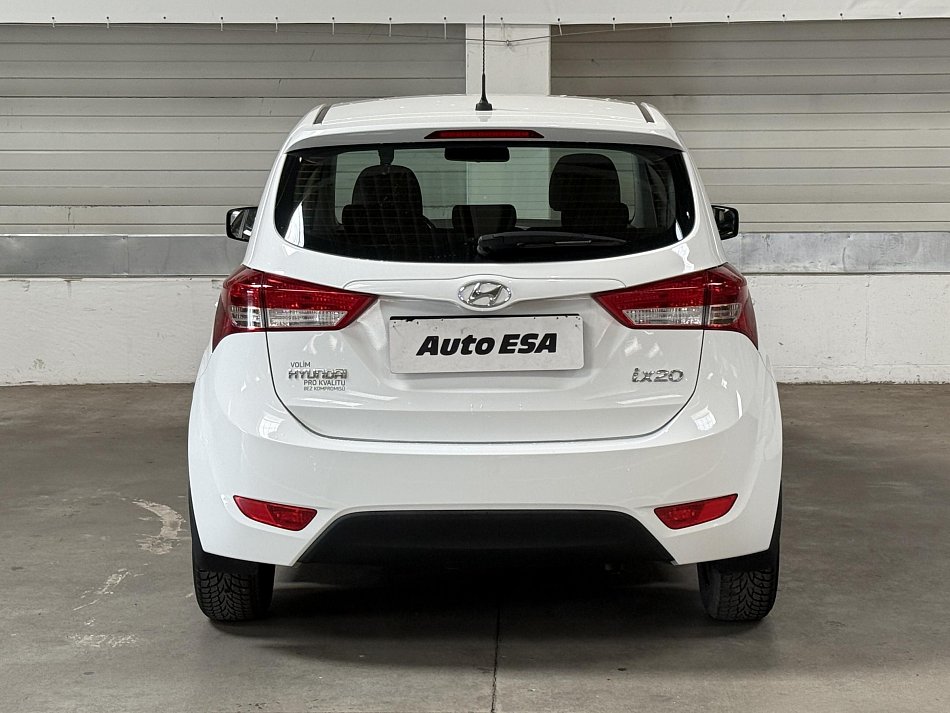 Hyundai Ix20 1.4i 