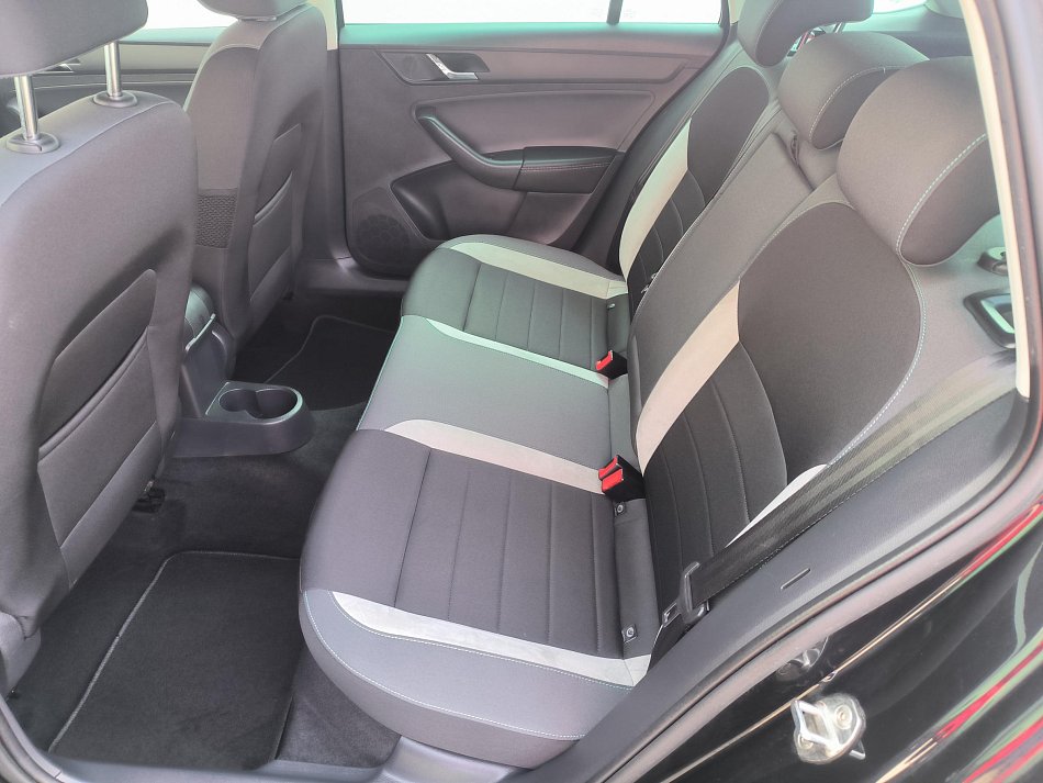 Škoda Rapid 1.6 TDi Joy