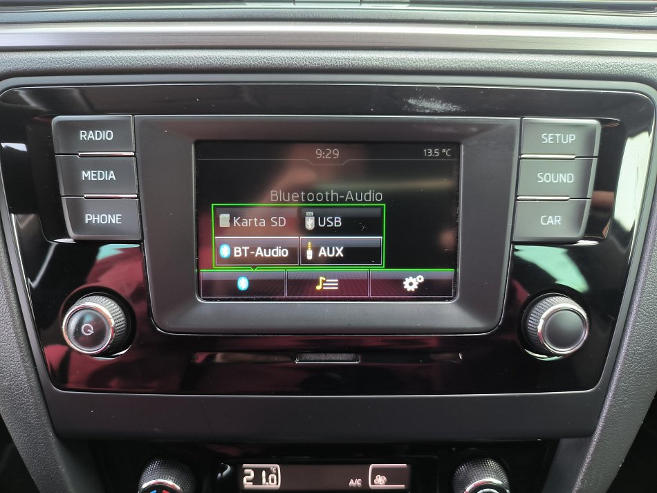Škoda Rapid 1.6 TDi Joy
