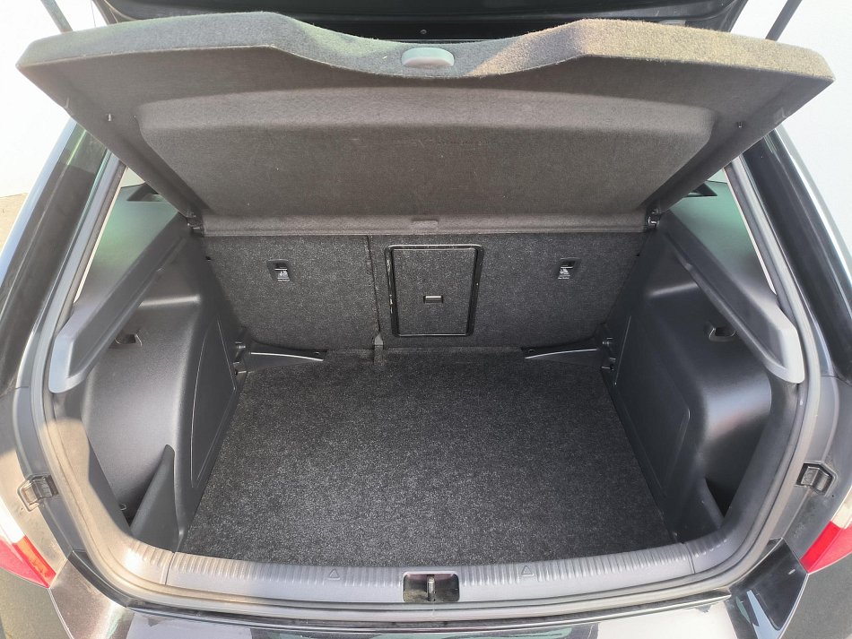 Škoda Rapid 1.6 TDi Joy