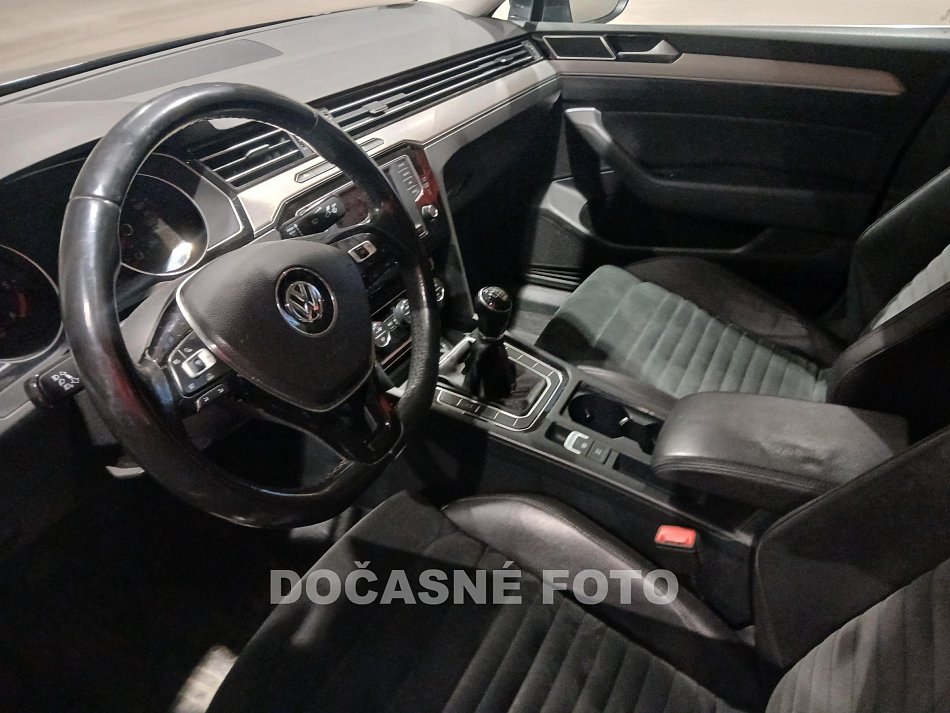 Volkswagen Passat 2.0 TDi 