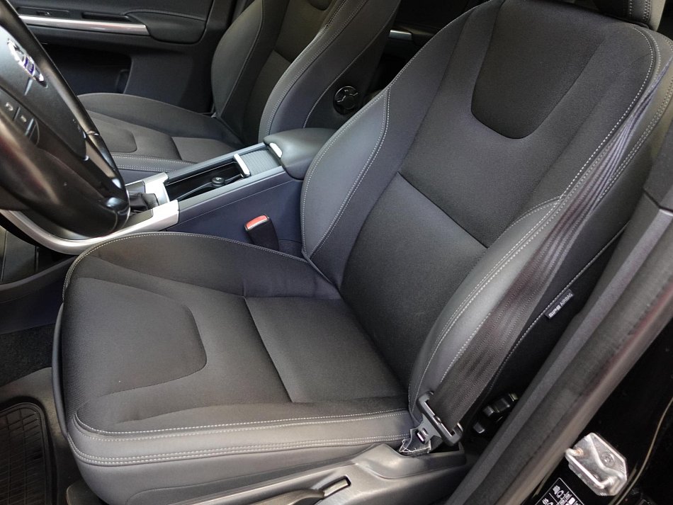 Volvo XC60 2.0 D4 