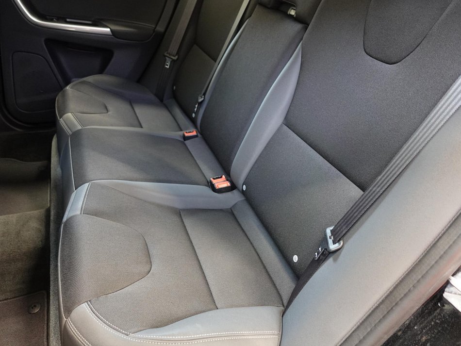 Volvo XC60 2.0 D4 
