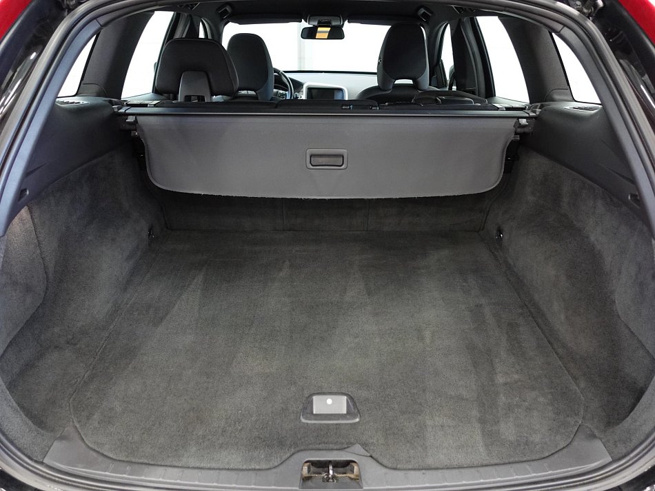 Volvo XC60 2.0 D4 