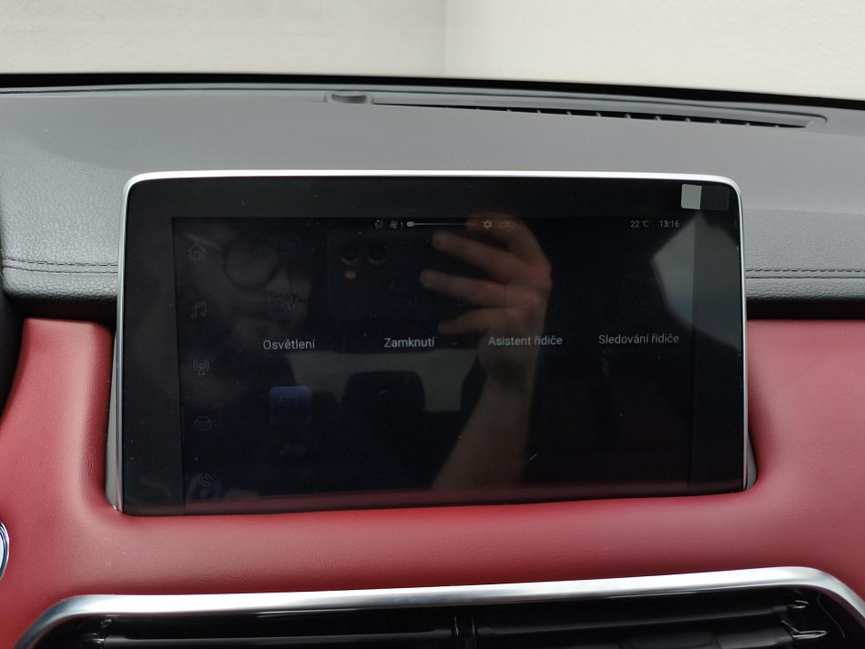 MG HS 1.5 TGi 