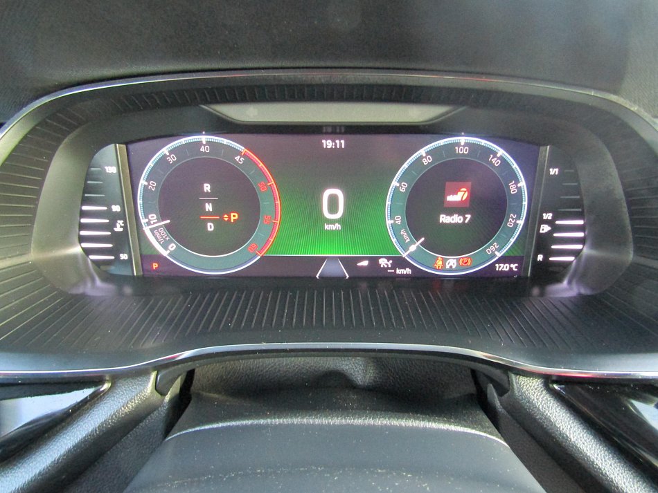 Škoda Octavia IV 2.0 TDi 