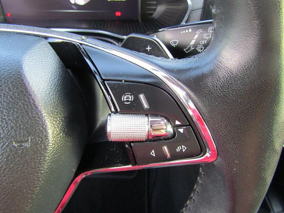 Škoda Octavia IV 2.0 TDi 