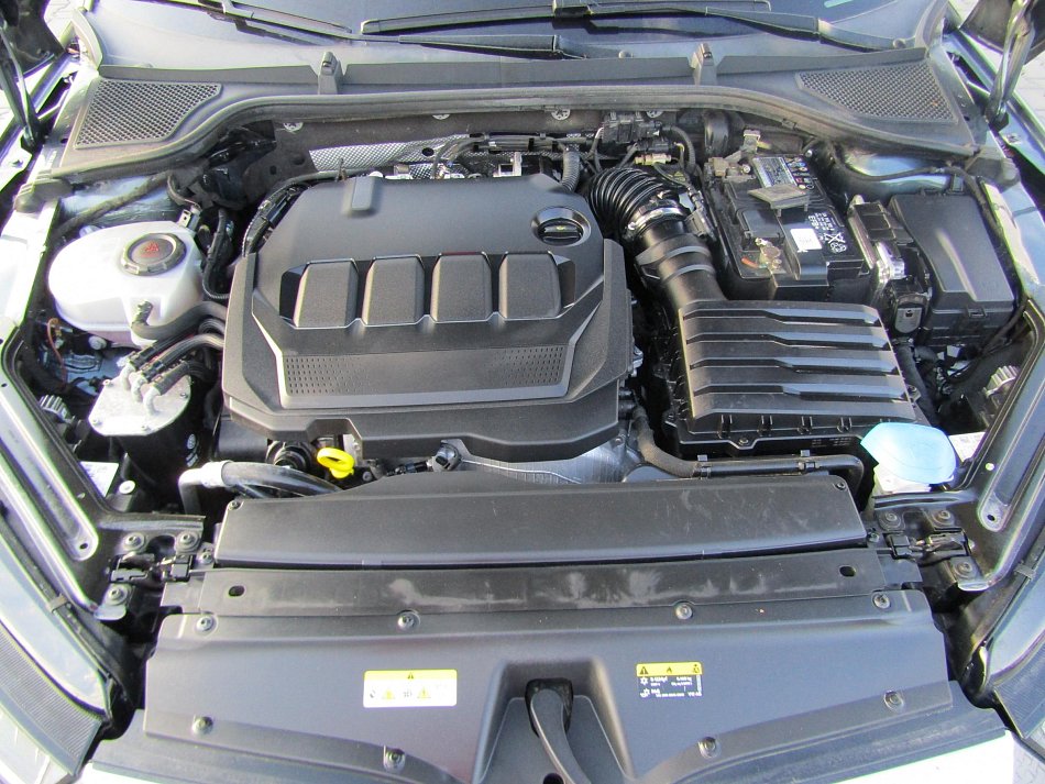 Škoda Octavia IV 2.0 TDi 