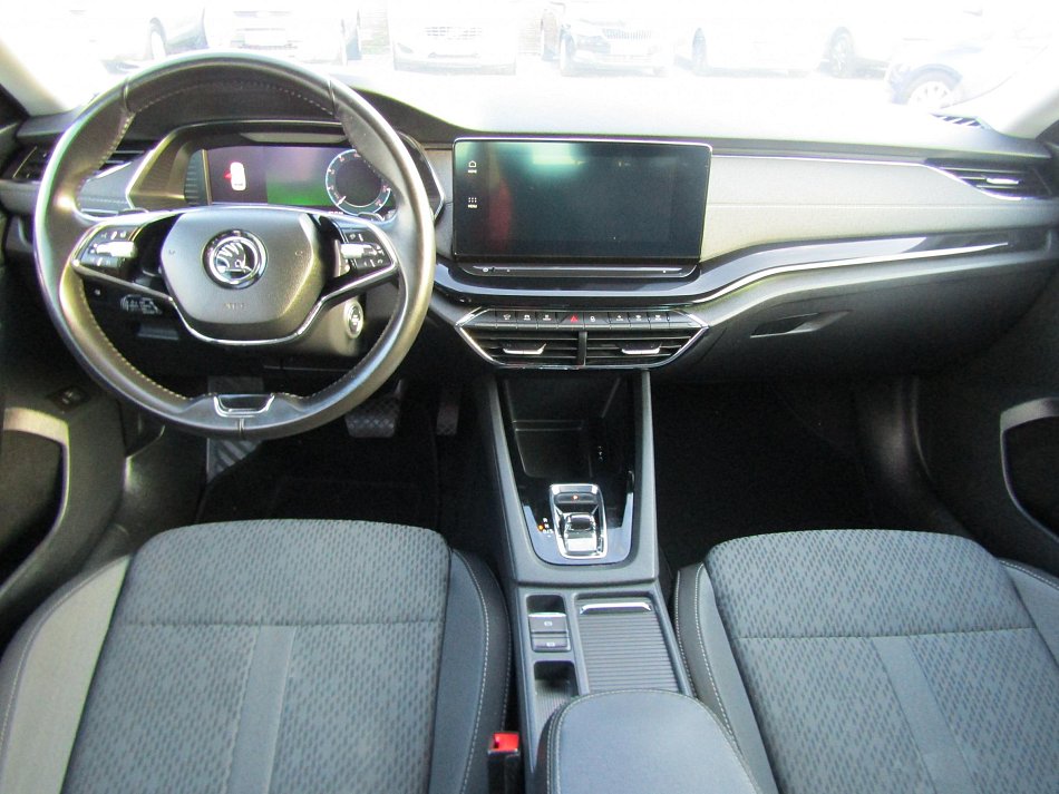 Škoda Octavia IV 2.0 TDi 