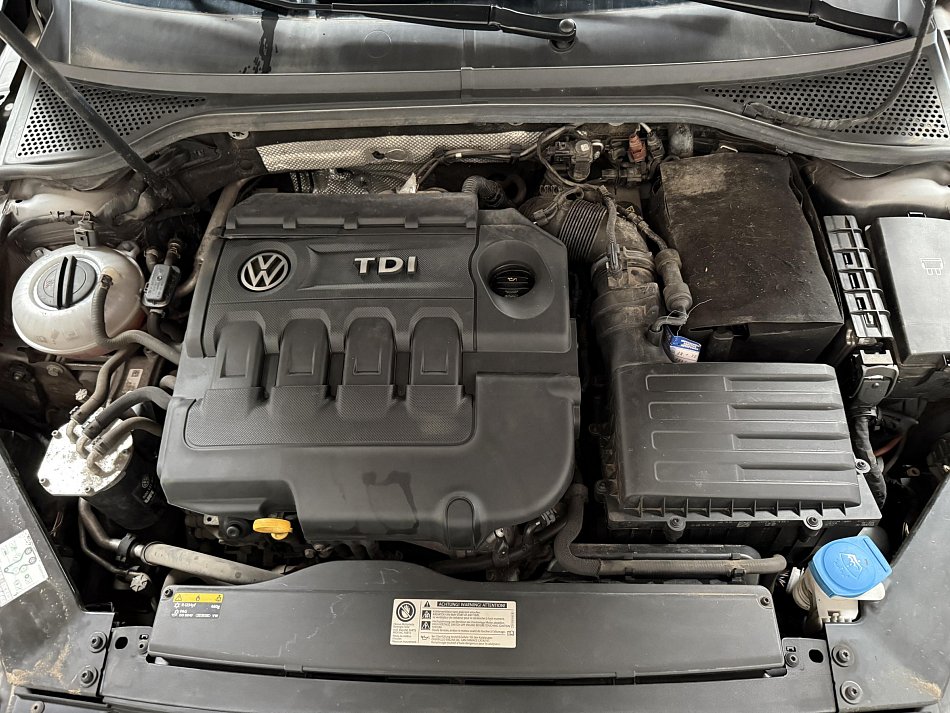 Volkswagen Passat 2.0 TDi 