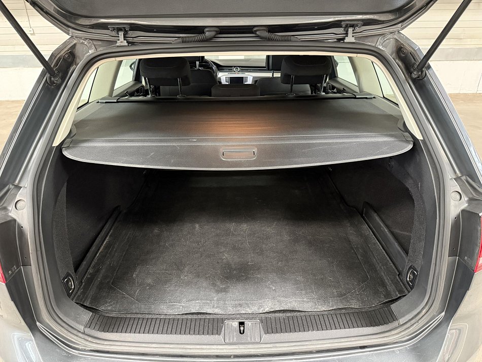 Volkswagen Passat 2.0 TDi 