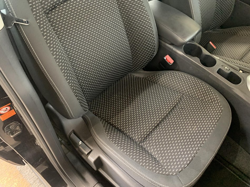 Nissan Qashqai 1.6i Acenta