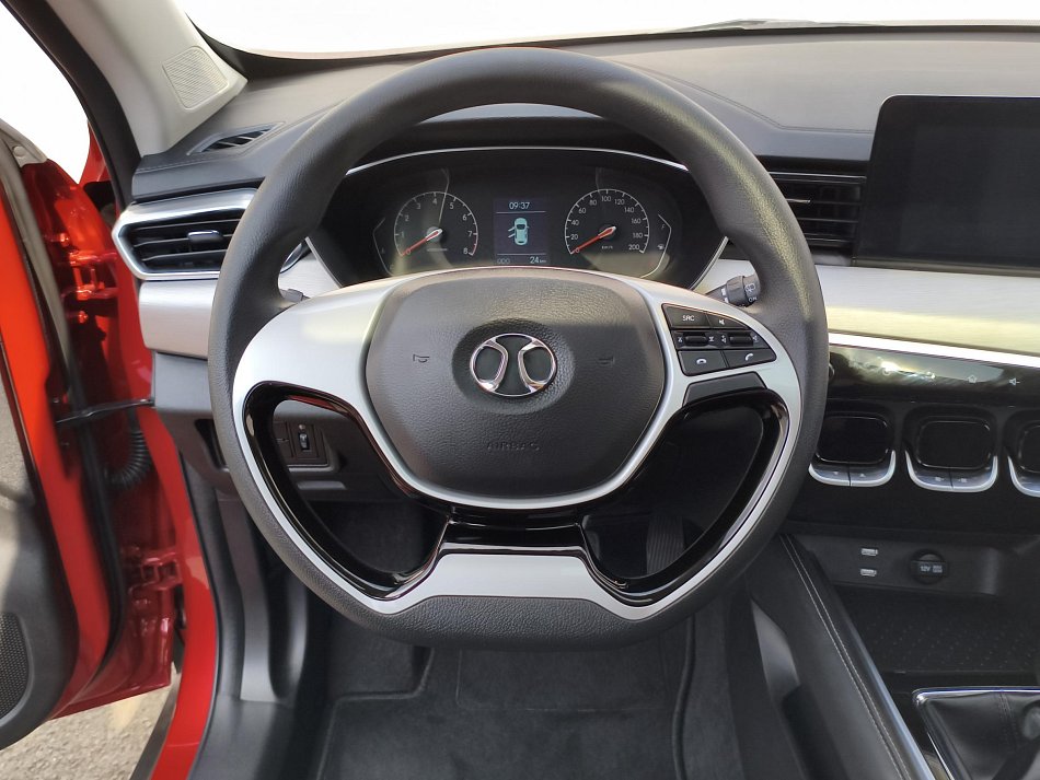 BAIC X35 1.5T 