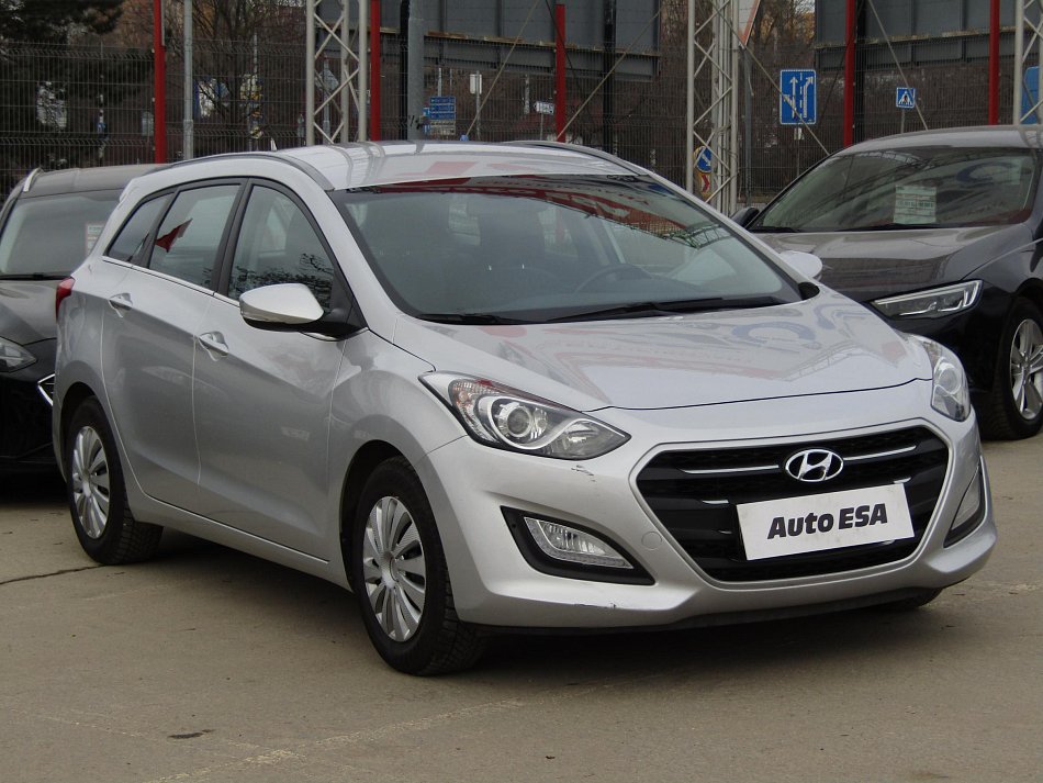 Hyundai I30 1.6 i 