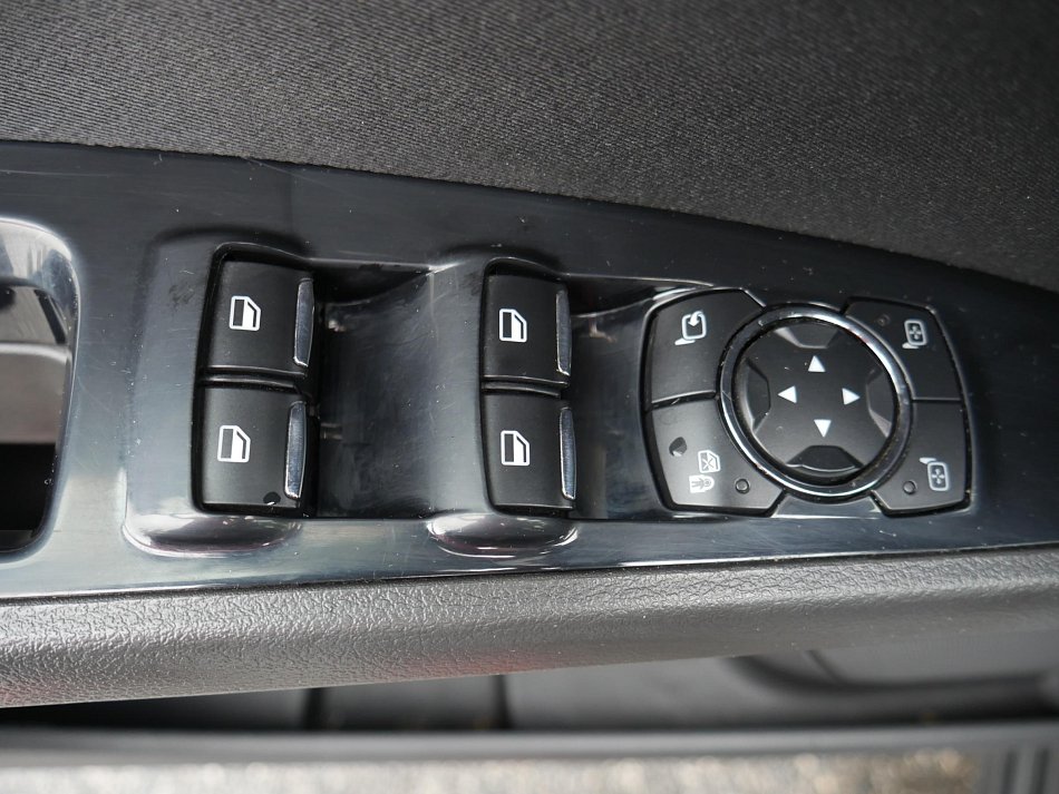 Ford Mondeo 2.0 TDi 