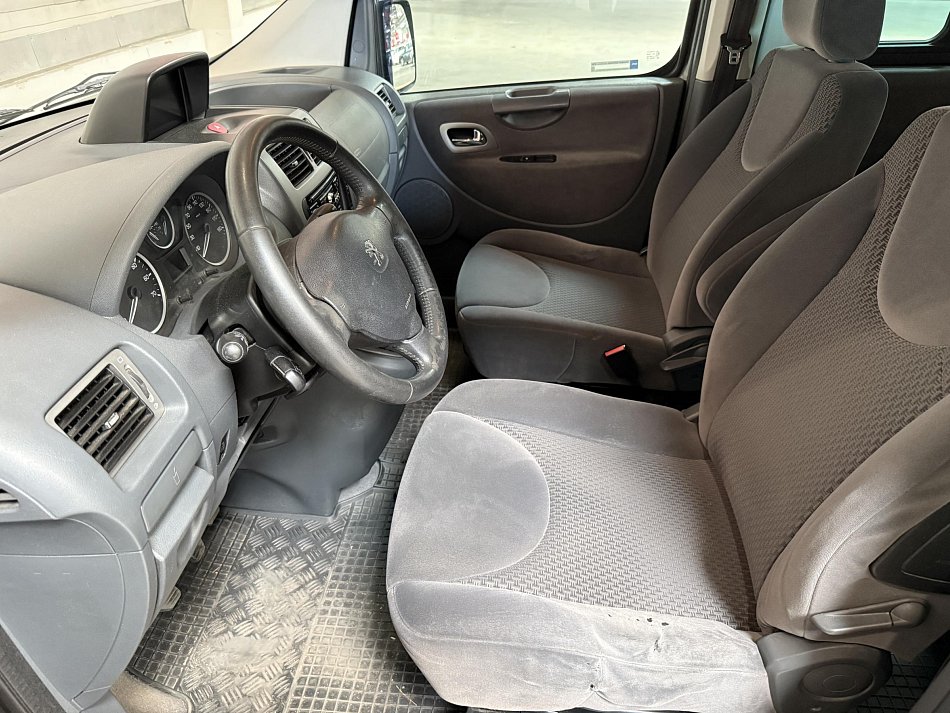 Peugeot Expert 2.0HDi  L2 9míst