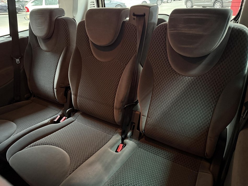 Peugeot Expert 2.0HDi  L2 9míst
