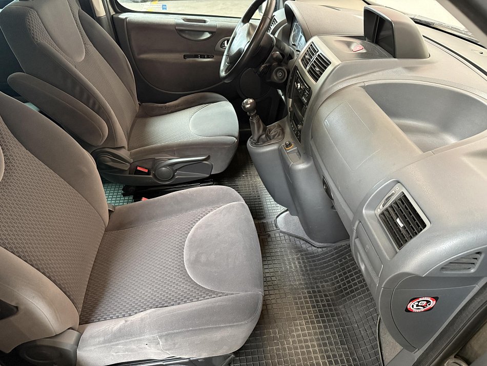 Peugeot Expert 2.0HDi  L2 9míst