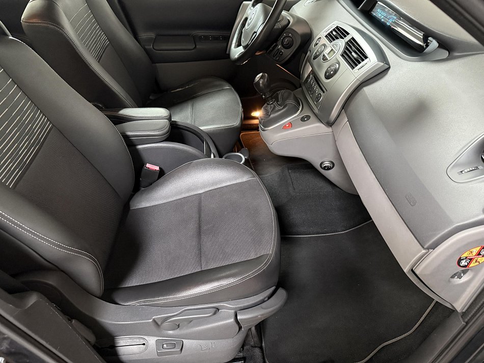 Renault Mégane 1.9DCi  Scénic