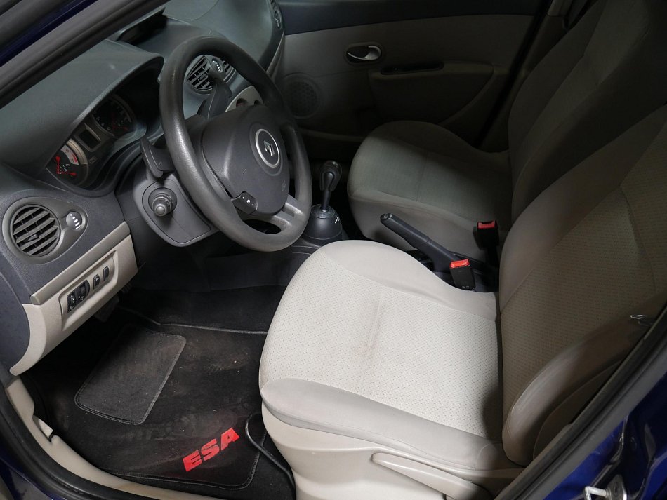 Renault Clio 1.2i 