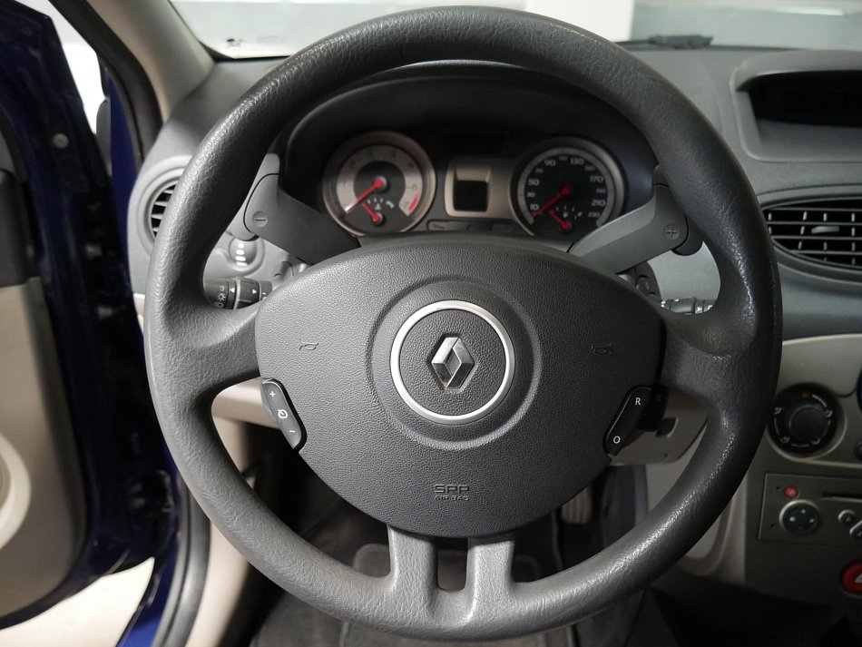Renault Clio 1.2i 