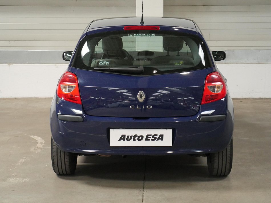 Renault Clio 1.2i 