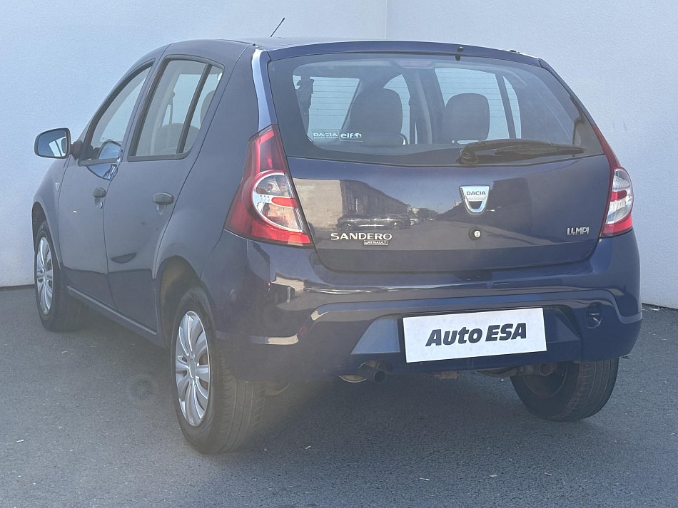 Dacia Sandero 1.4 i 