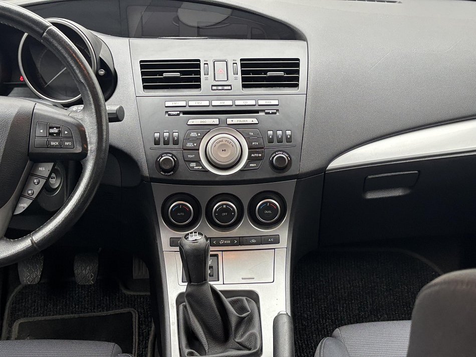 Mazda 3 1.6 i Sport