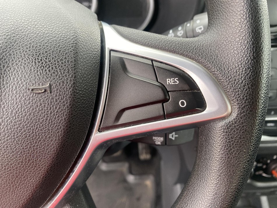 Dacia Lodgy 1.6i 