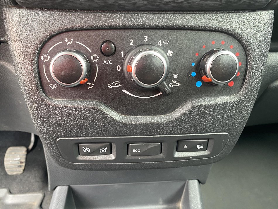 Dacia Lodgy 1.6i 