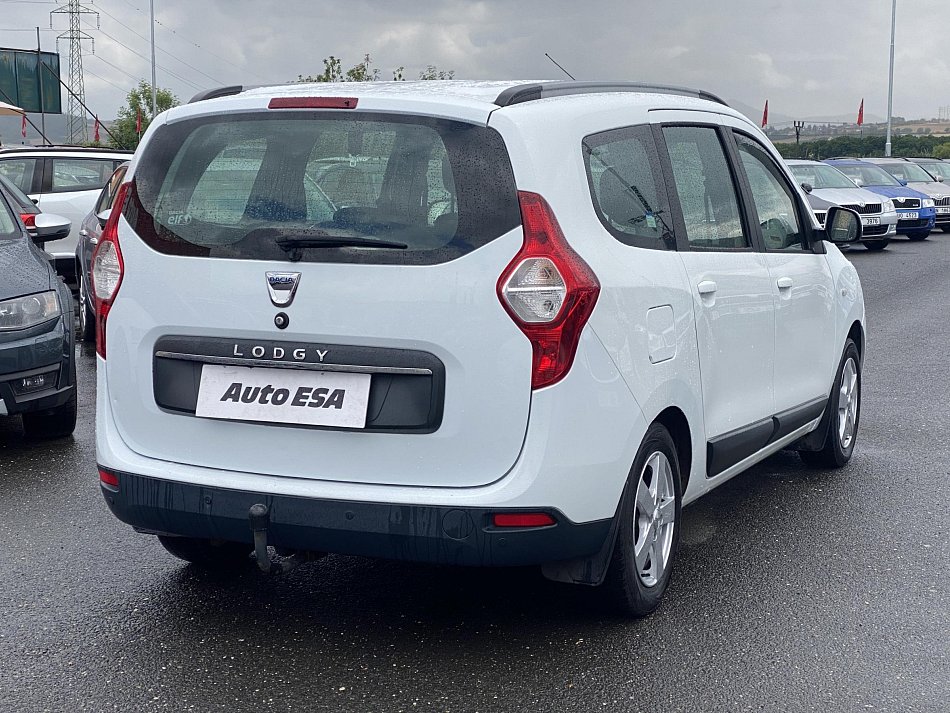 Dacia Lodgy 1.6i 