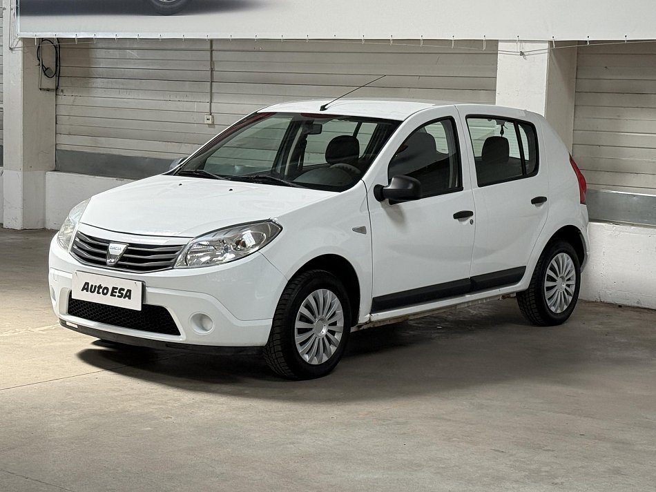 Dacia Sandero 1.4i 