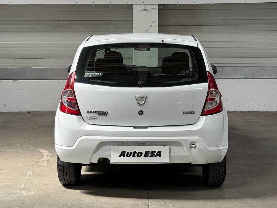 Dacia Sandero 1.4i 