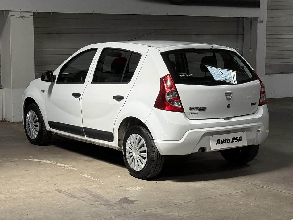 Dacia Sandero 1.4i 
