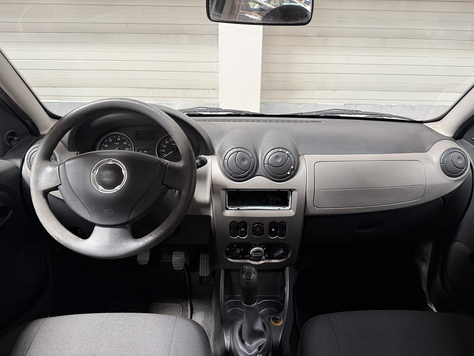 Dacia Sandero 1.4i 