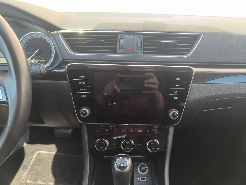 Škoda Superb III 2.0 TDI L&K 4x4