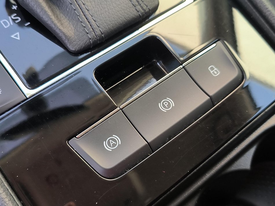 Škoda Superb III 2.0 TDI L&K 4x4