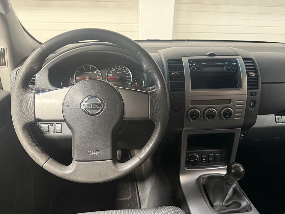Nissan Pathfinder 2.5dCi  4x4
