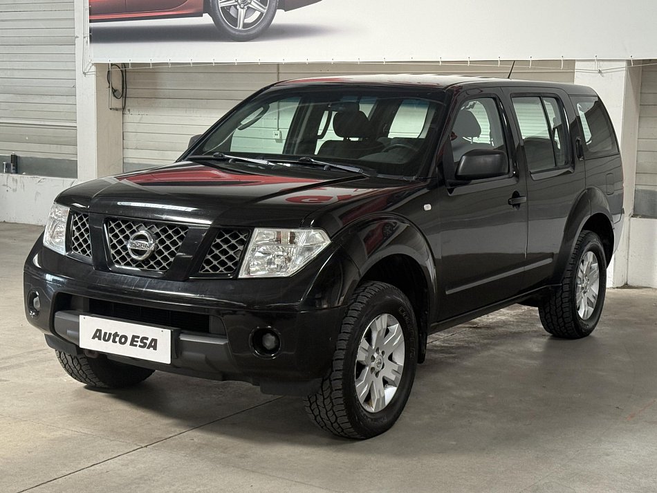 Nissan Pathfinder 2.5dCi  4x4