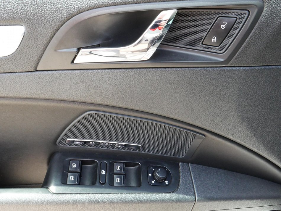 Škoda Superb II 2.0 TDi Elegance
