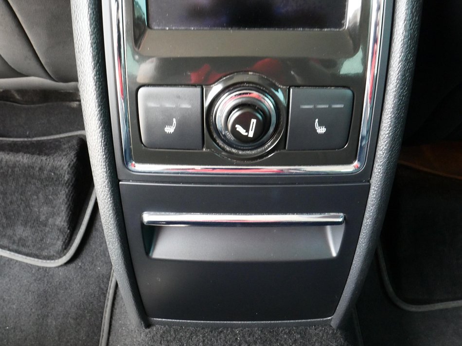 Škoda Superb II 2.0 TDi Elegance
