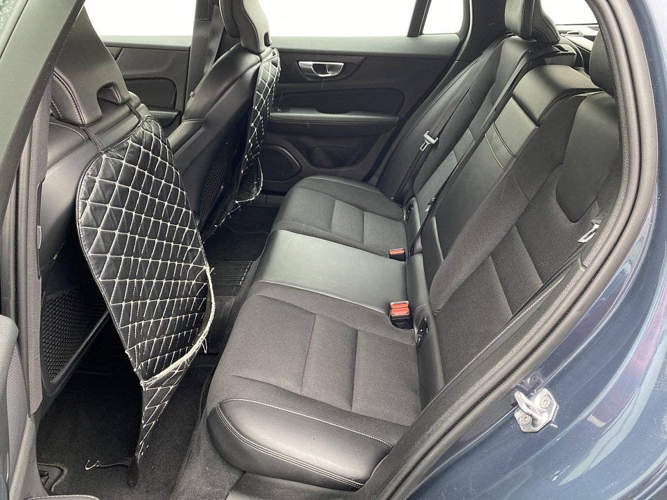Volvo V60 2.0 D4  4WD