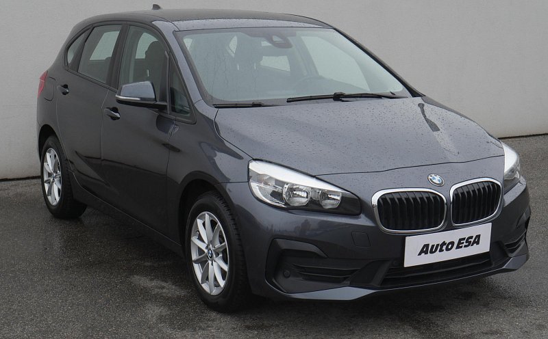 BMW Řada 2 1.5 i Advantage 218i