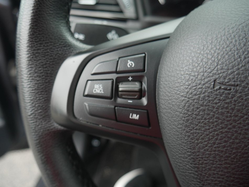 BMW Řada 2 1.5 i Advantage 218i