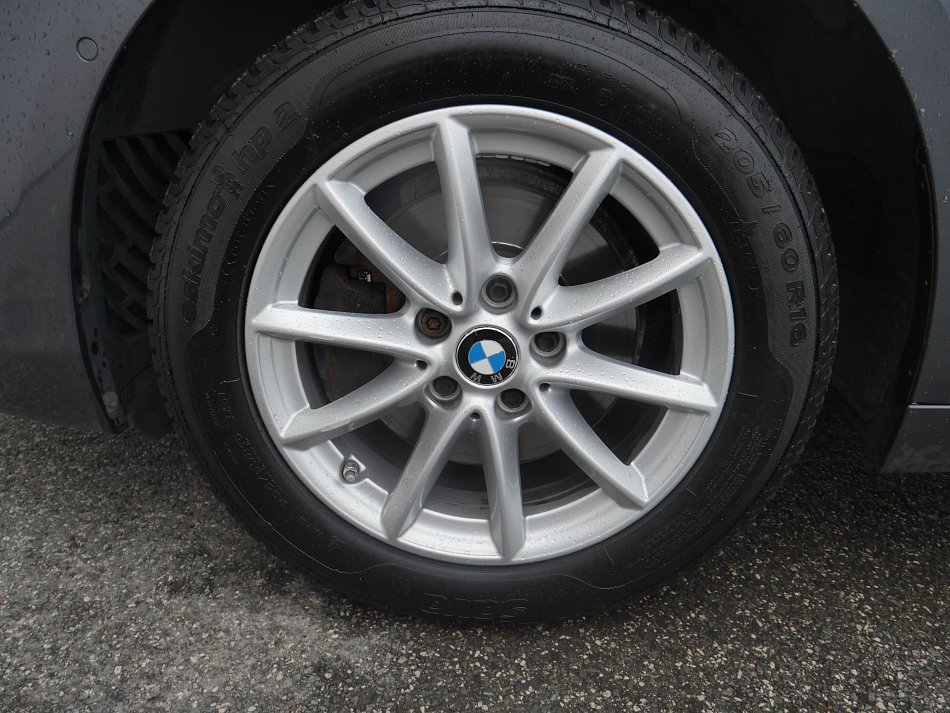 BMW Řada 2 1.5 i Advantage 218i
