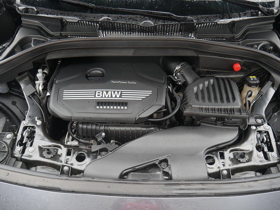 BMW Řada 2 1.5 i Advantage 218i