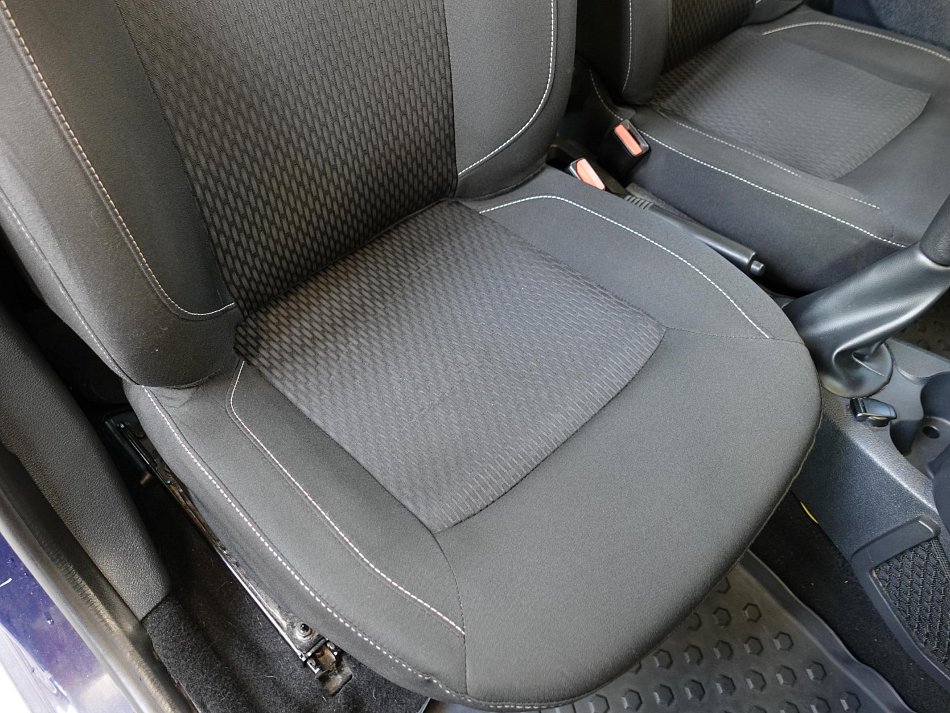 Dacia Sandero 1.0i 