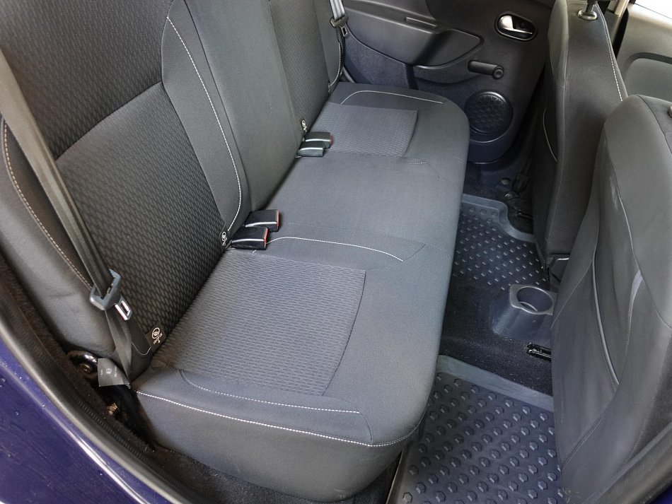 Dacia Sandero 1.0i 